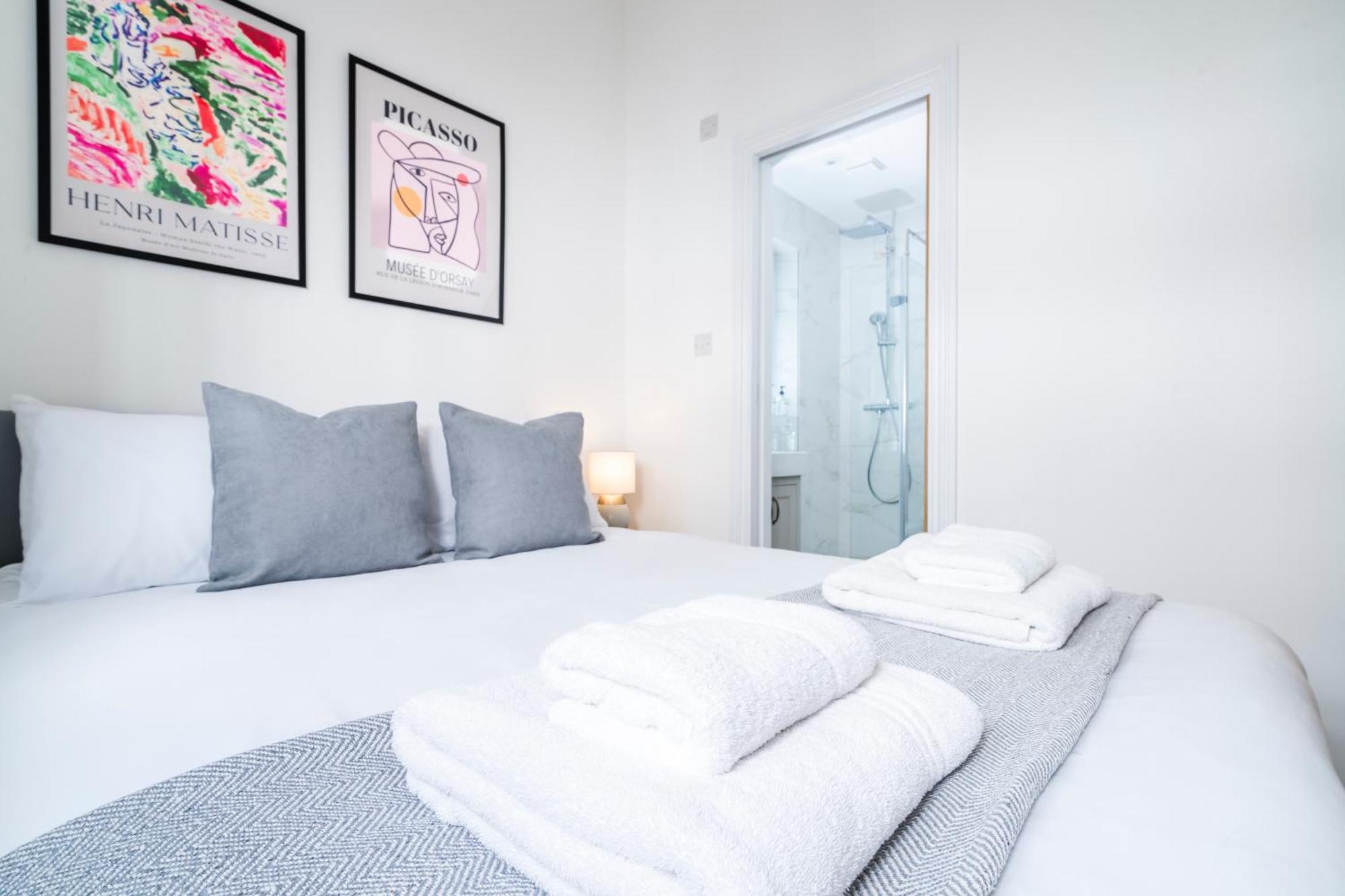Cozy 2 Bedroom Apartment In Sutton Sutton  Ngoại thất bức ảnh