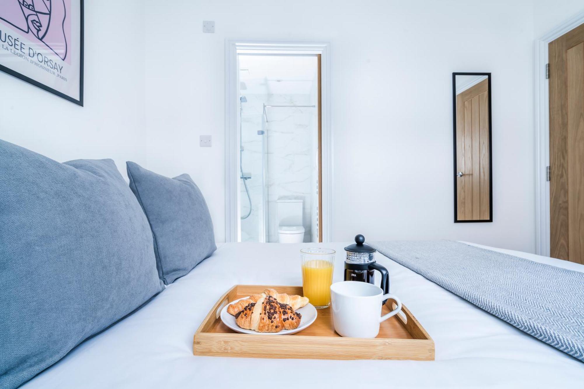 Cozy 2 Bedroom Apartment In Sutton Sutton  Ngoại thất bức ảnh